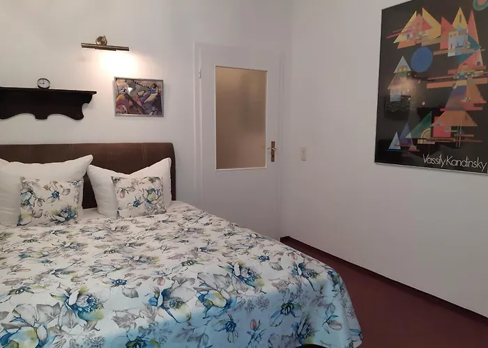 Strandvilla Hubertus - H7 - Maisonette Kandinsky Mit Seitlichem Meerblick Parkplatz Wlan Voll Ausgestattete Kueche Garten Grillplatz Waldbaden Familie Suedlage *